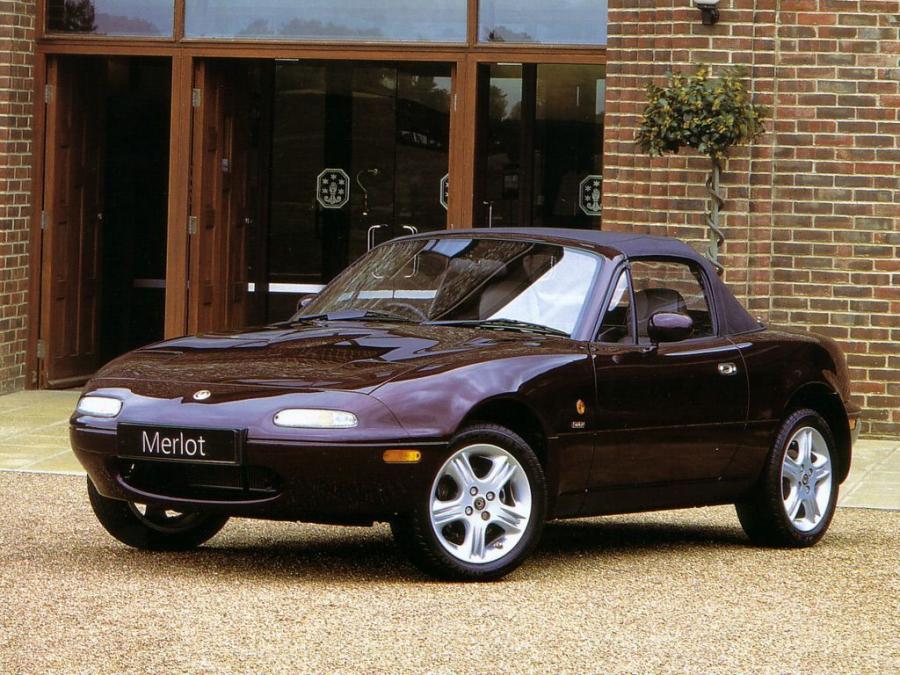 Mazda MX-5 Merlot 1996 года  (фото 3 из 3)